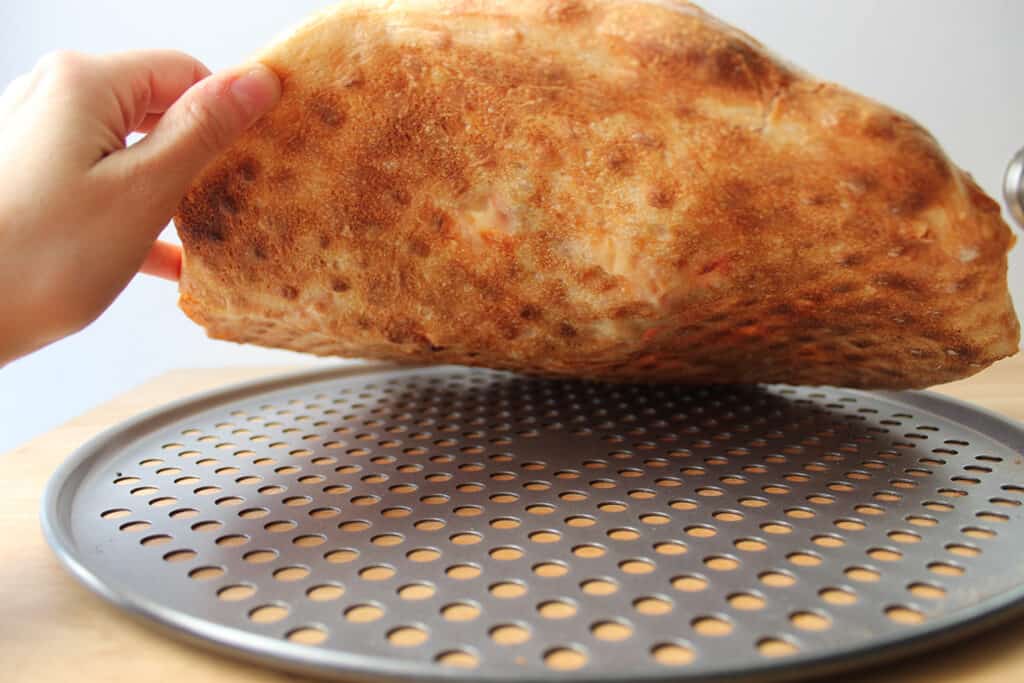 perforated pizza pan