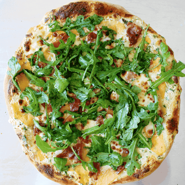 summer pizza recipe: cantaloupe prosciutto pizza