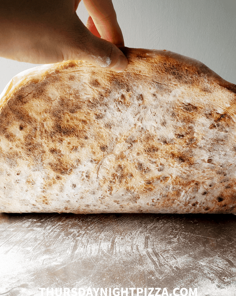 pizza baked on the pizzaplate by VanEsch Cookware